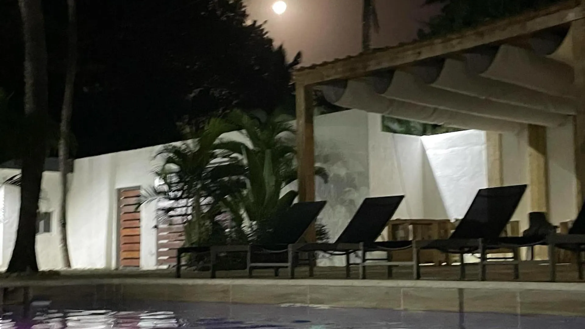 Hummingbird Cabarete Aparthotel 3*,  Δομινικανή Δημοκρατία